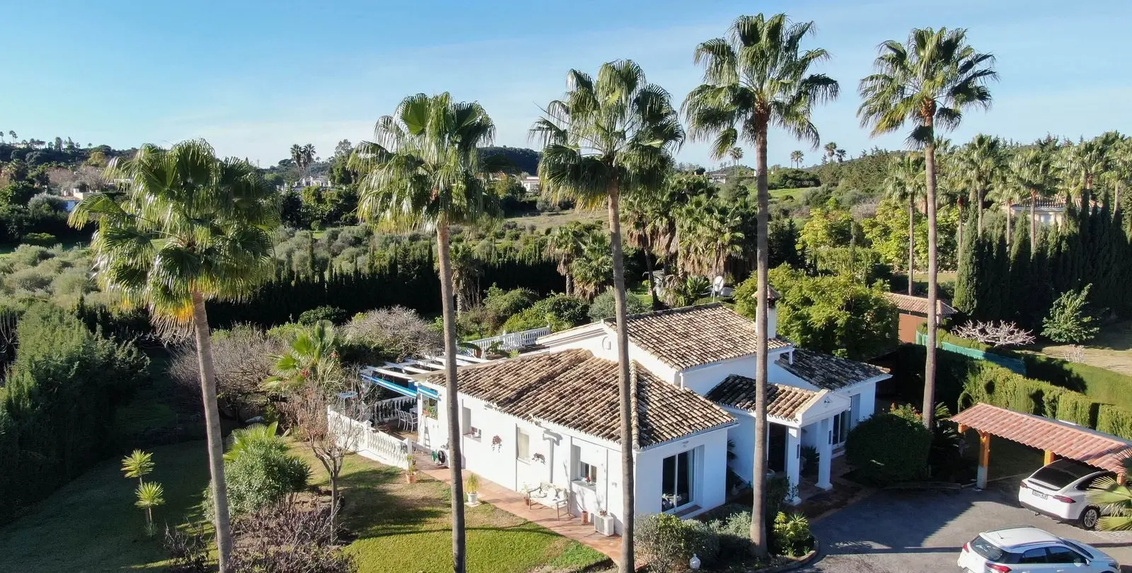 Sale of finca - cortijo in Estepona 3
