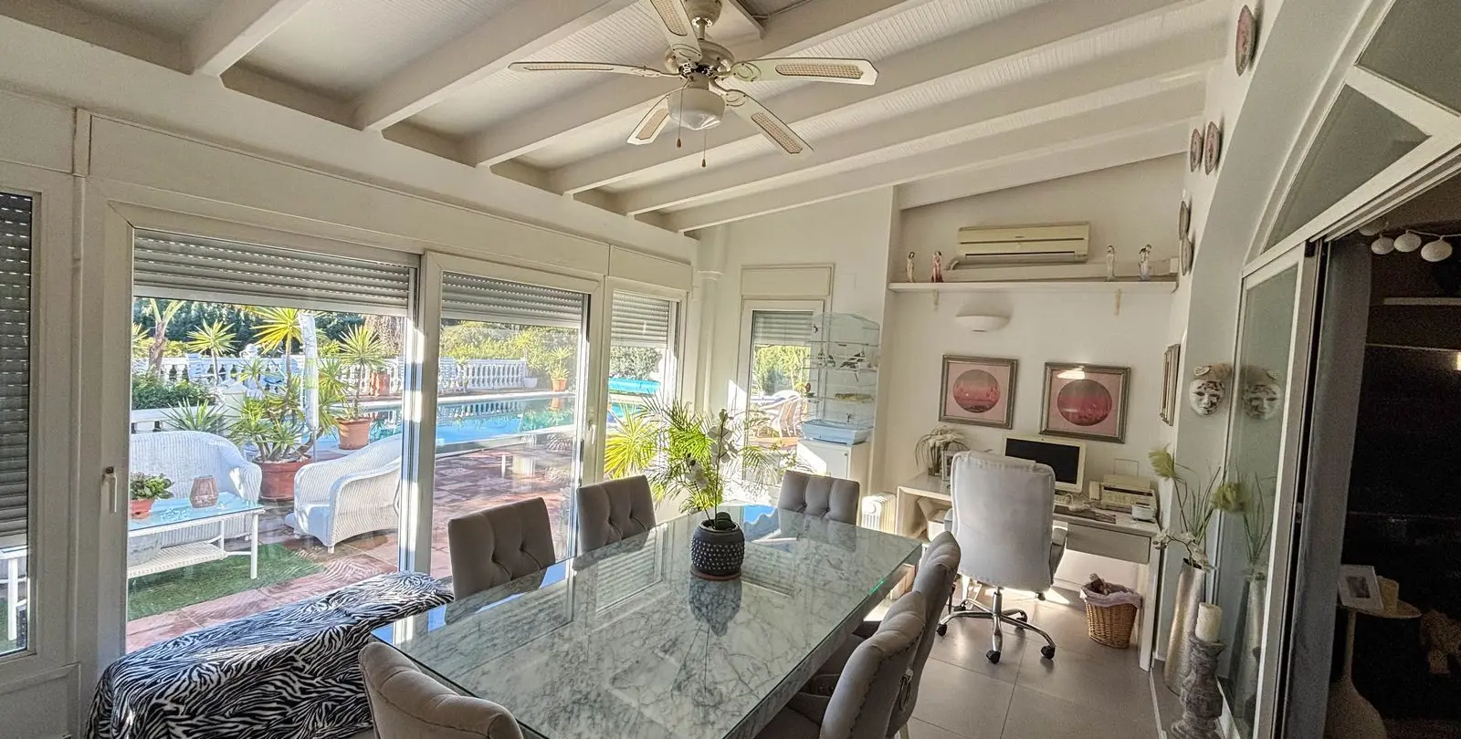 Sale of finca - cortijo in Estepona 21