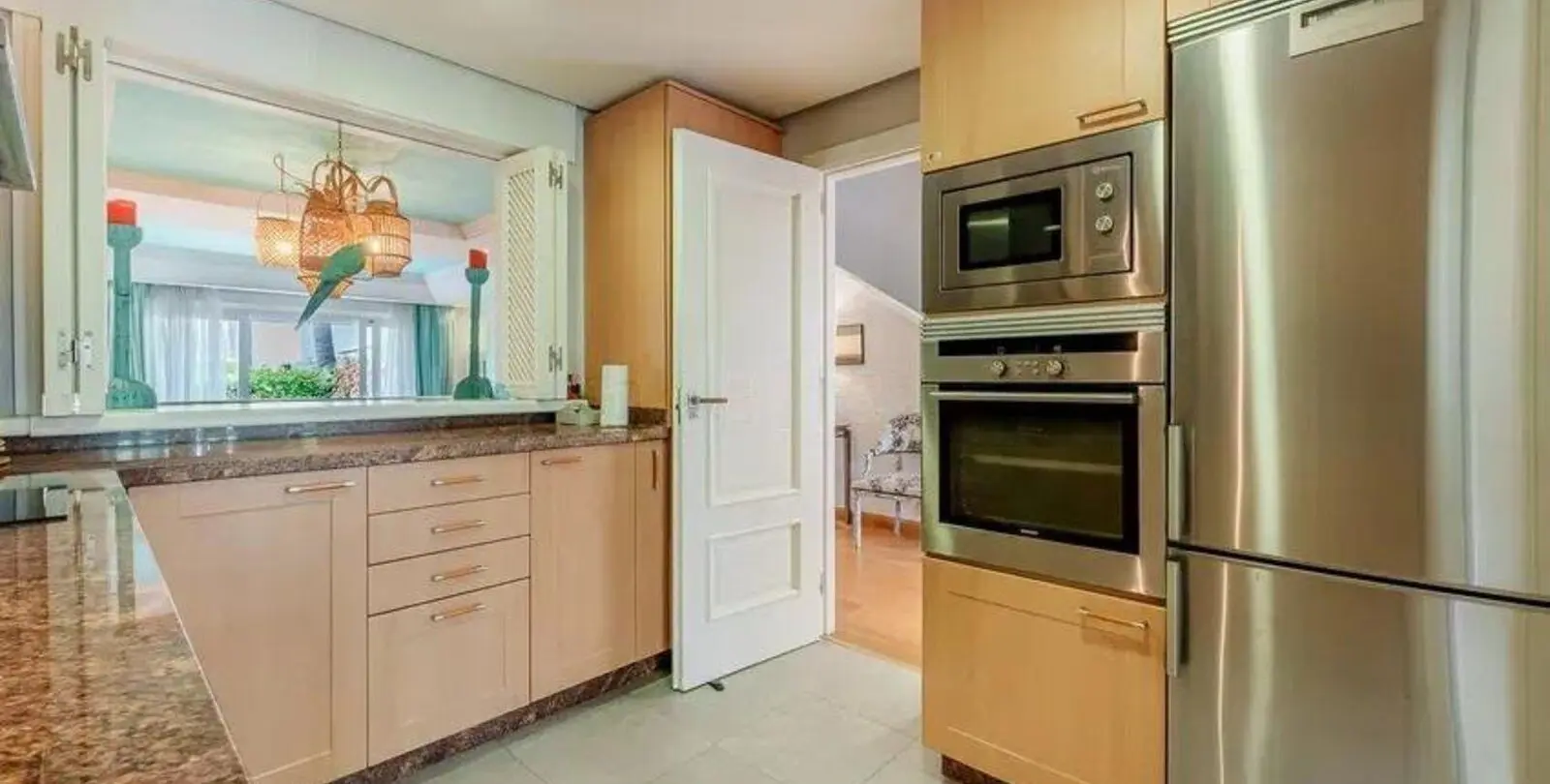 Sale of townhouse in Costalita 7