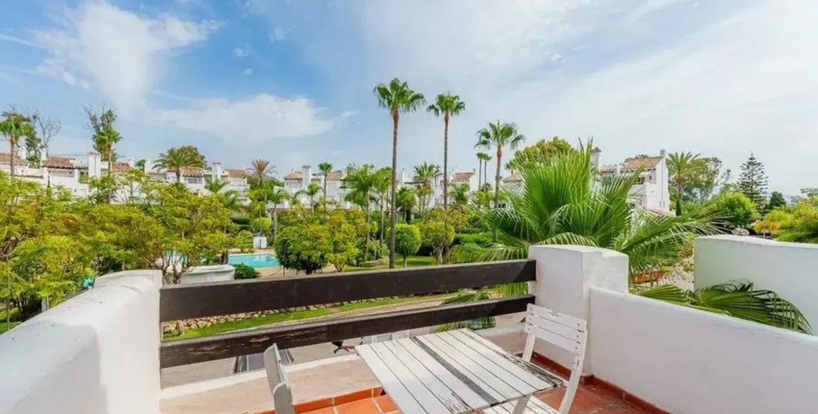 Sale of townhouse in Costalita 12