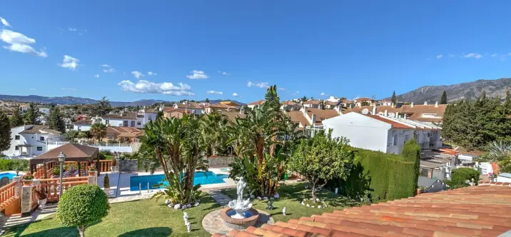 Продажа  отдельно стоящей виллы в Mijas 2