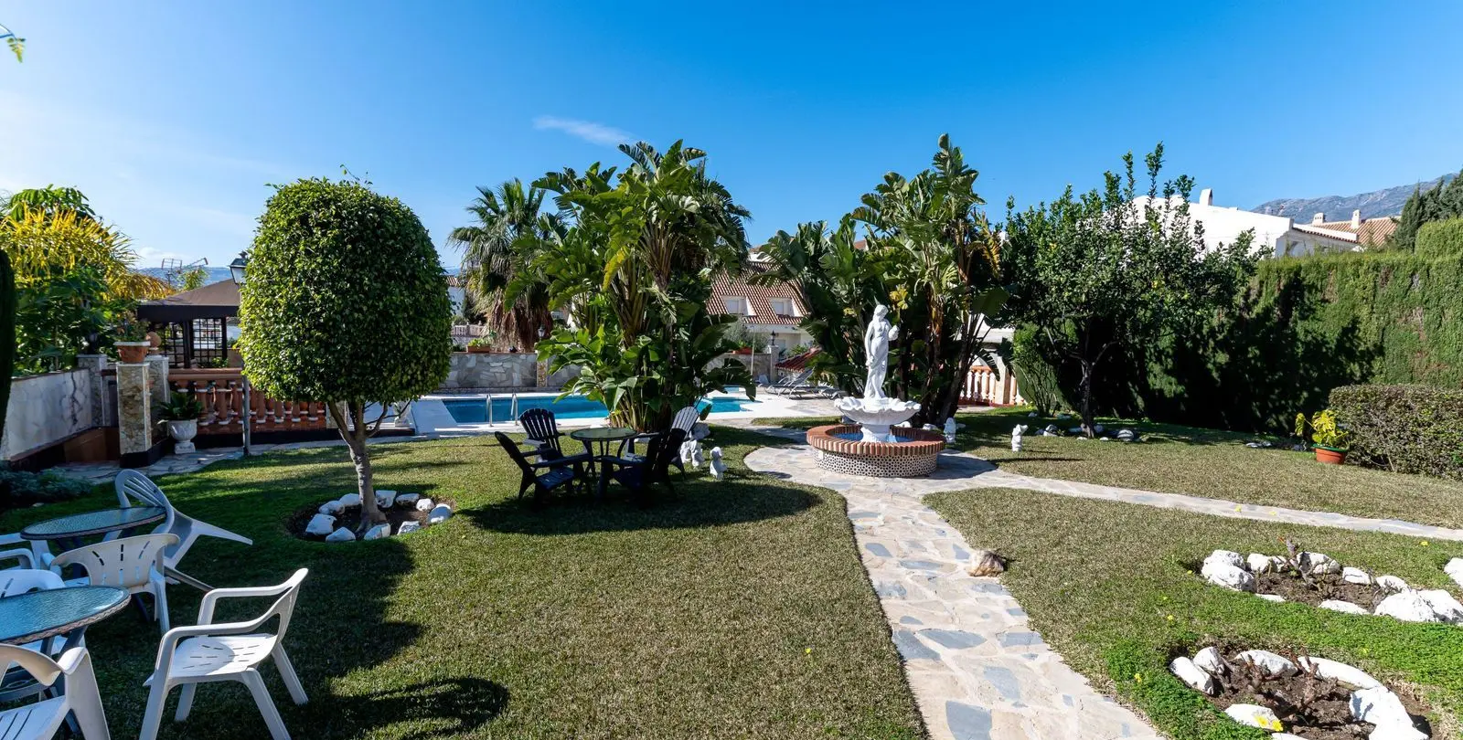 Sale of detached villa in Mijas 4