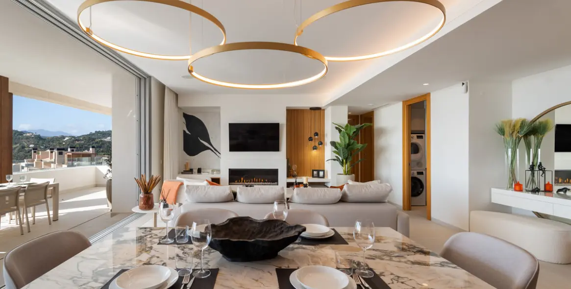 Venta de apartamento en planta media en Benahavís 13