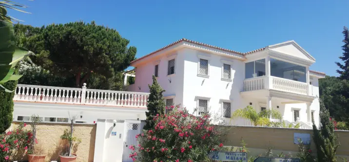 Venta de villa independiente en Marbella 3