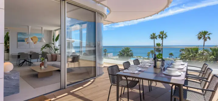 Venta de ático en Estepona 2