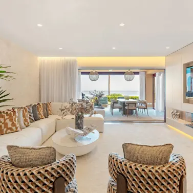 Venta de apartamento en planta baja en New Golden Mile