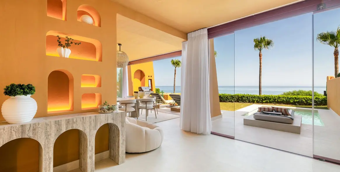 Venta de apartamento en planta baja en New Golden Mile 9