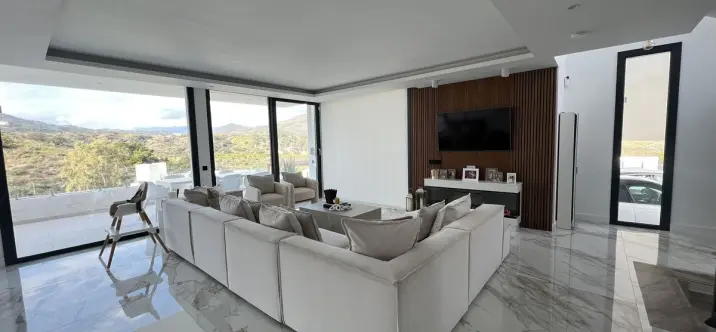 Venta de villa independiente en La Cala Golf 1