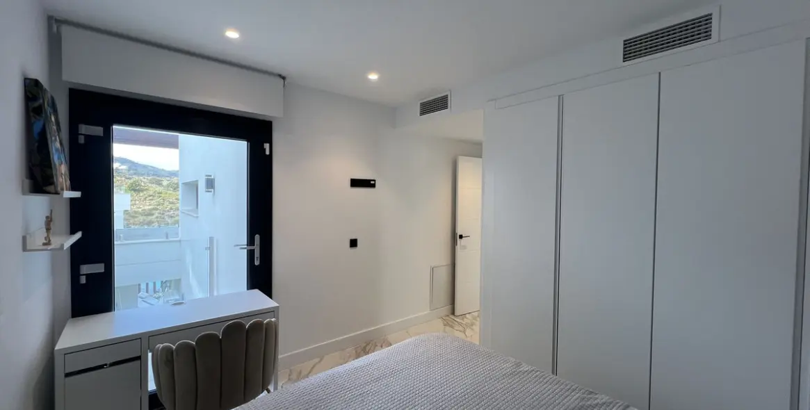 Venta de villa independiente en La Cala Golf 10