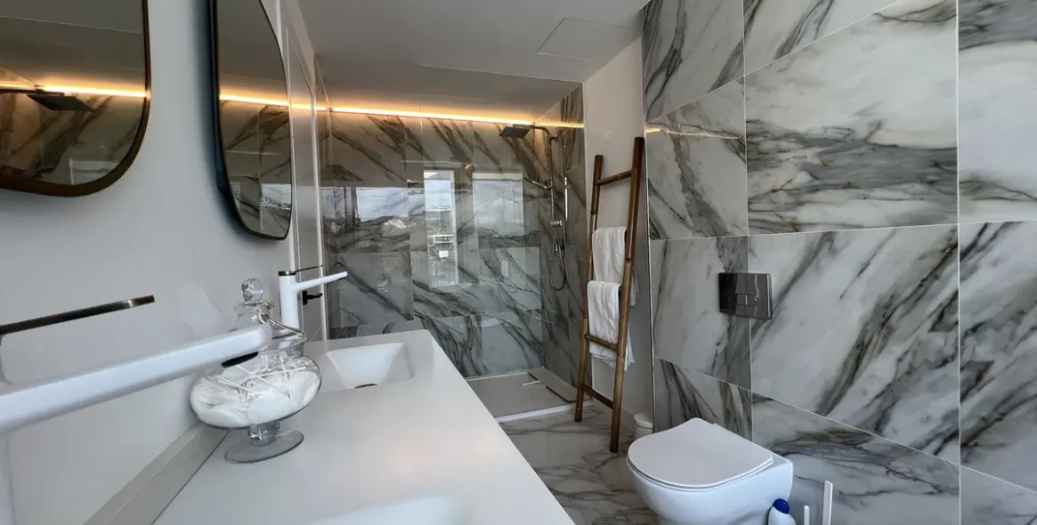 Venta de villa independiente en La Cala Golf 19