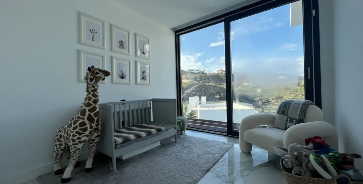 Sale of detached villa in La Cala Golf 20