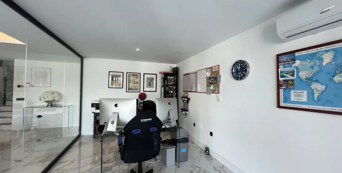 Sale of detached villa in La Cala Golf 24