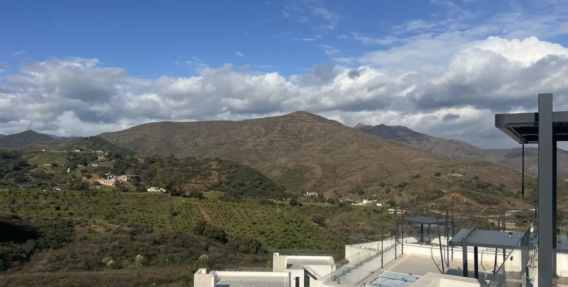 Sale of detached villa in La Cala Golf 31