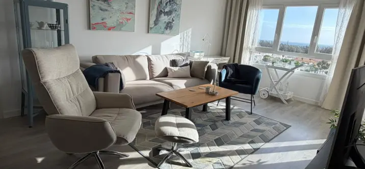 Long-term rent of penthouse in La Campana 2