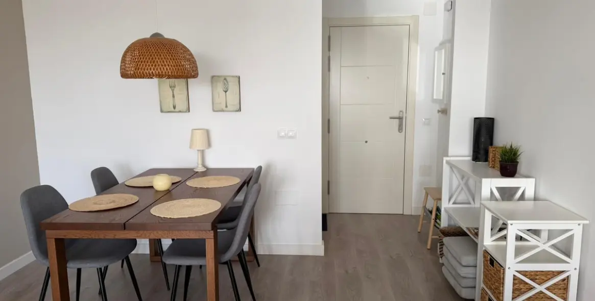 Long-term rent of penthouse in La Campana 10