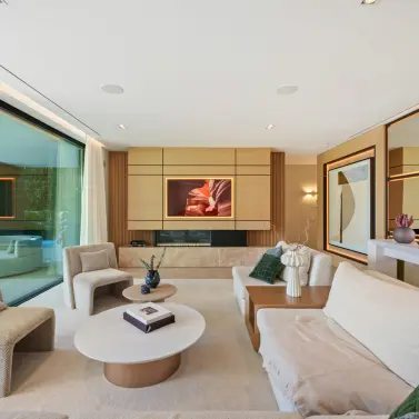 Venta de villa independiente en Nueva Andalucía