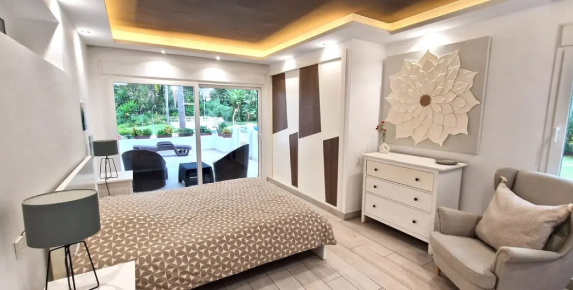 Long-term rent of ground floor apartment in Puerto Banús 6