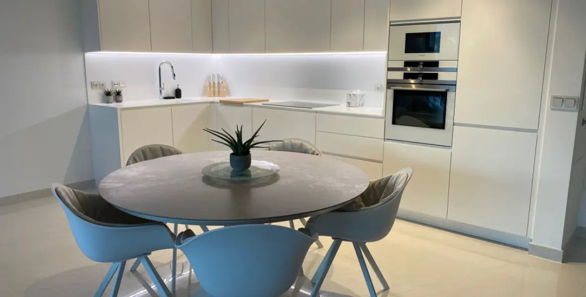 Short-term rent of ground floor apartment in Estepona 16