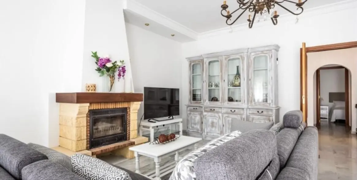 Долгосрочная аренда дома на две семьи в Marbella 6