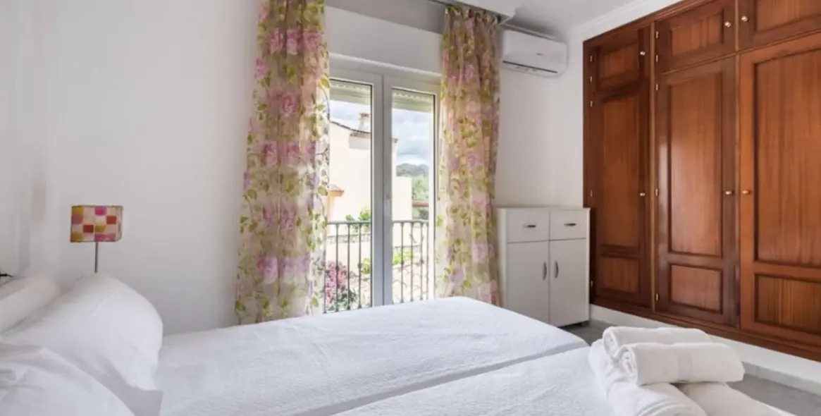 Долгосрочная аренда дома на две семьи в Marbella 13