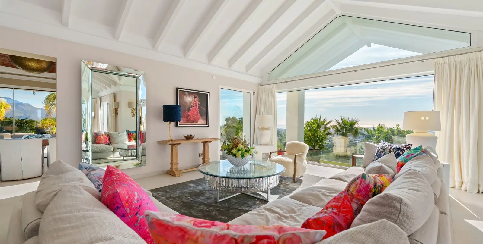 Sale of detached villa in Benahavís 10