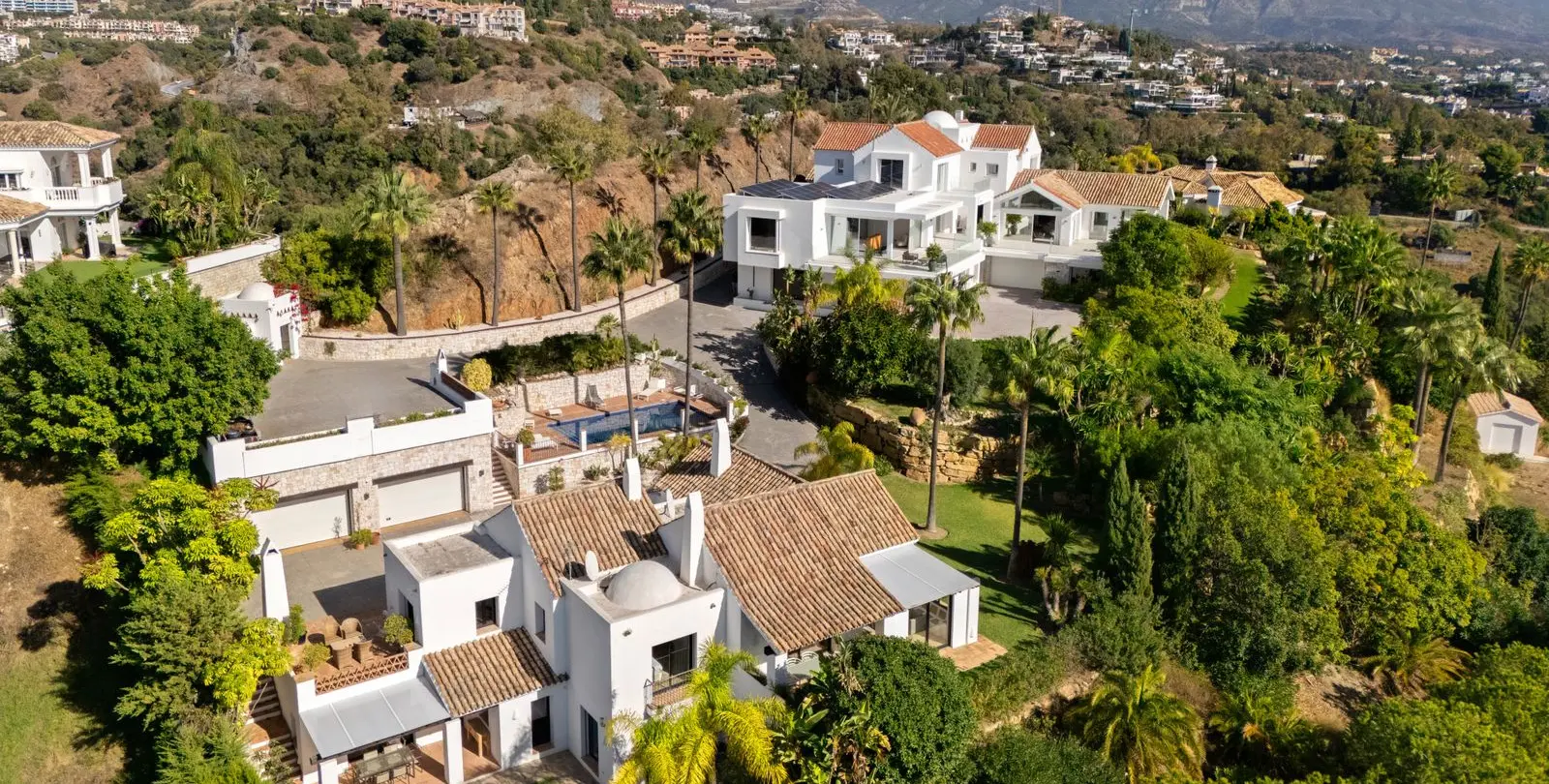 Sale of detached villa in Benahavís 56