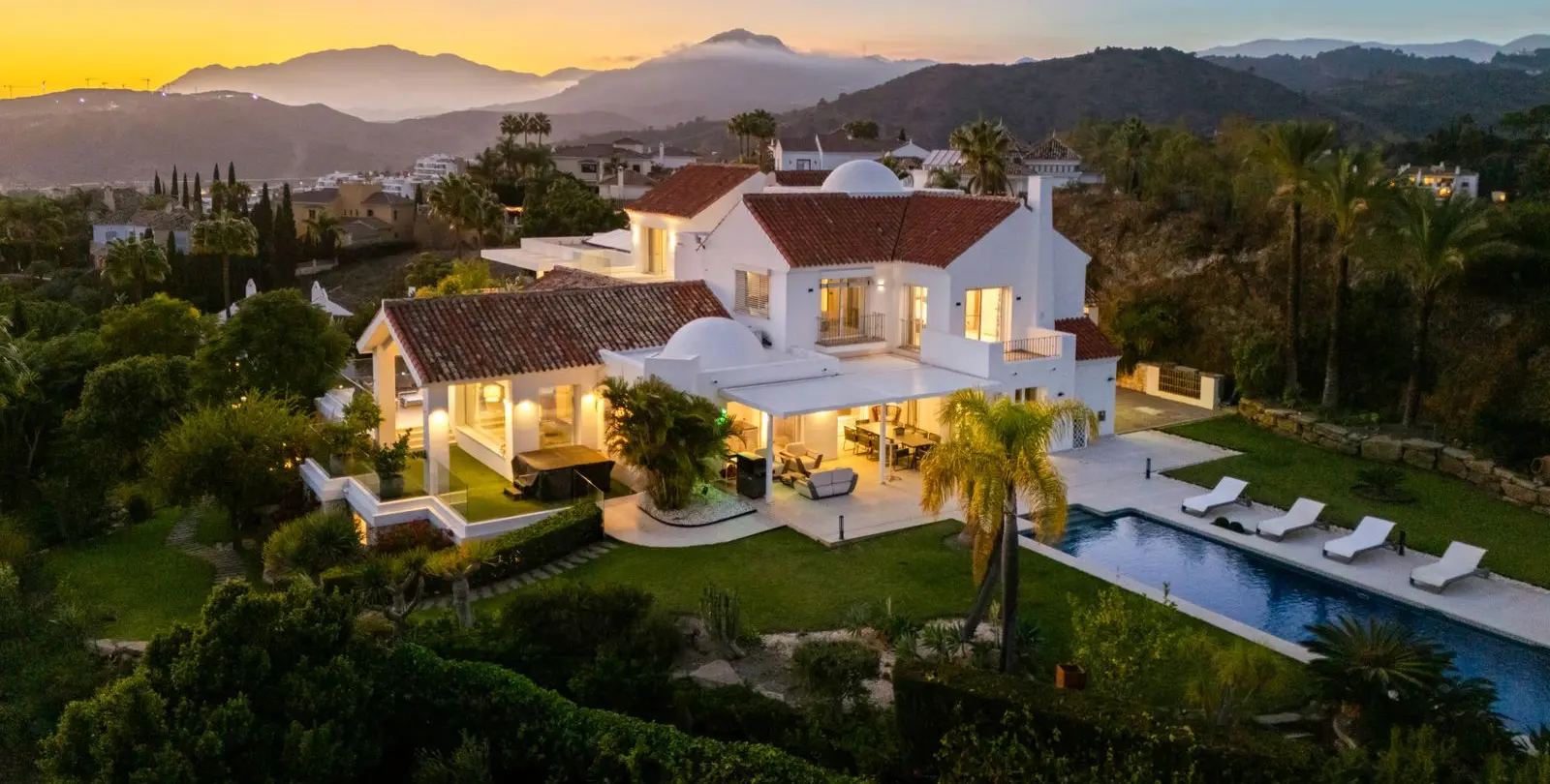 Sale of detached villa in Benahavís 58