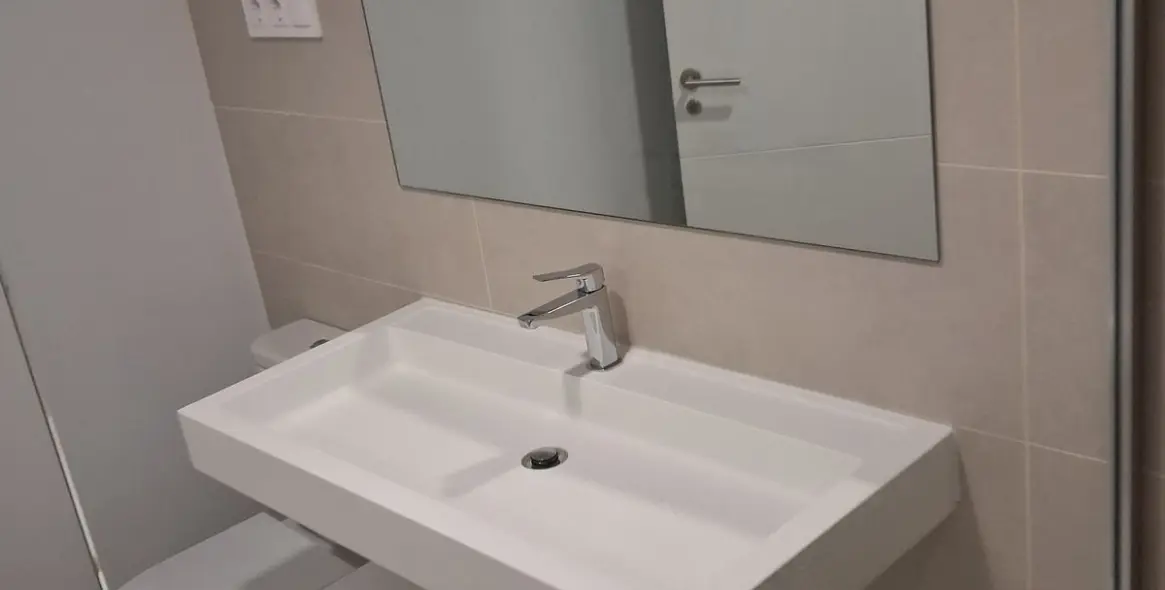 Sale of ground floor apartment in Estepona 10