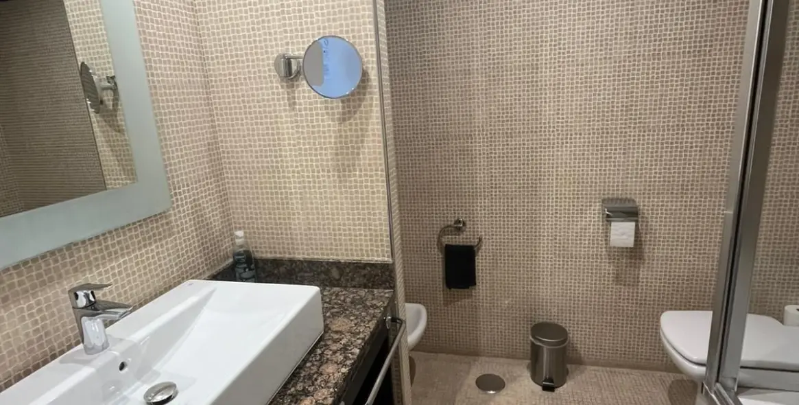 Venta de apartamento en planta media en Arroyo de la Miel 5