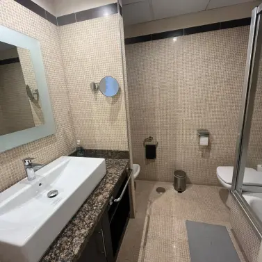 Sale of middle floor apartment in Arroyo de la Miel