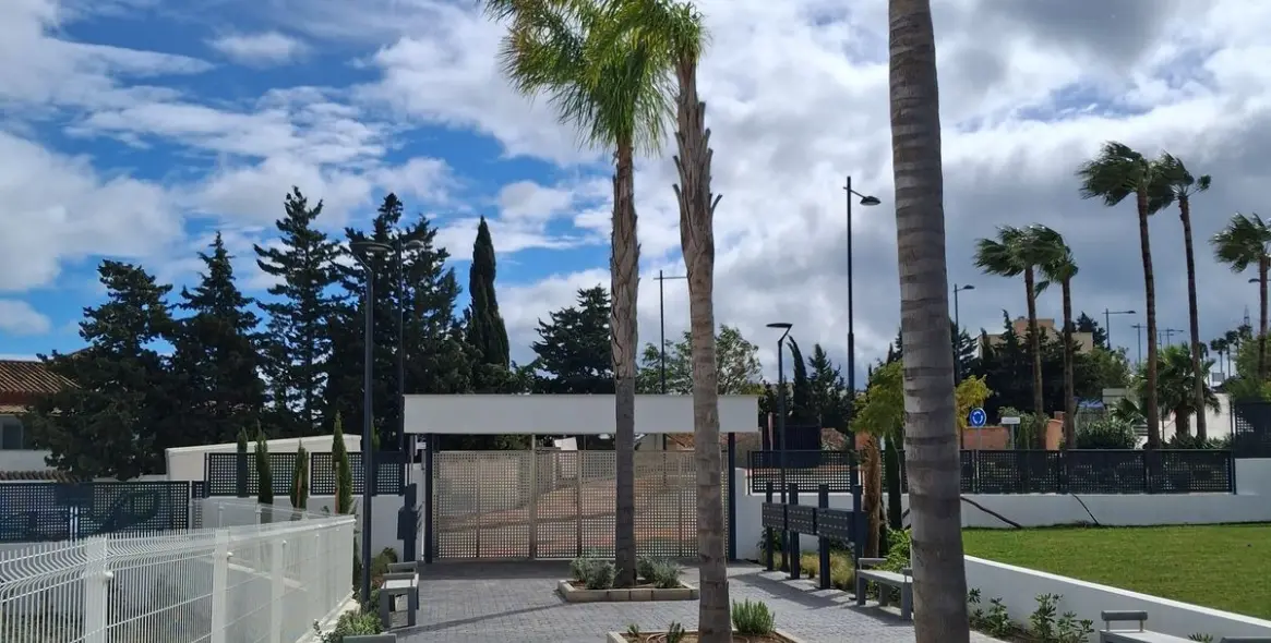 Sale of ground floor apartment in Valle Romano 3