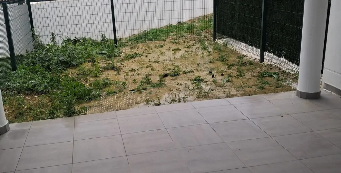 Sale of ground floor apartment in Valle Romano 10