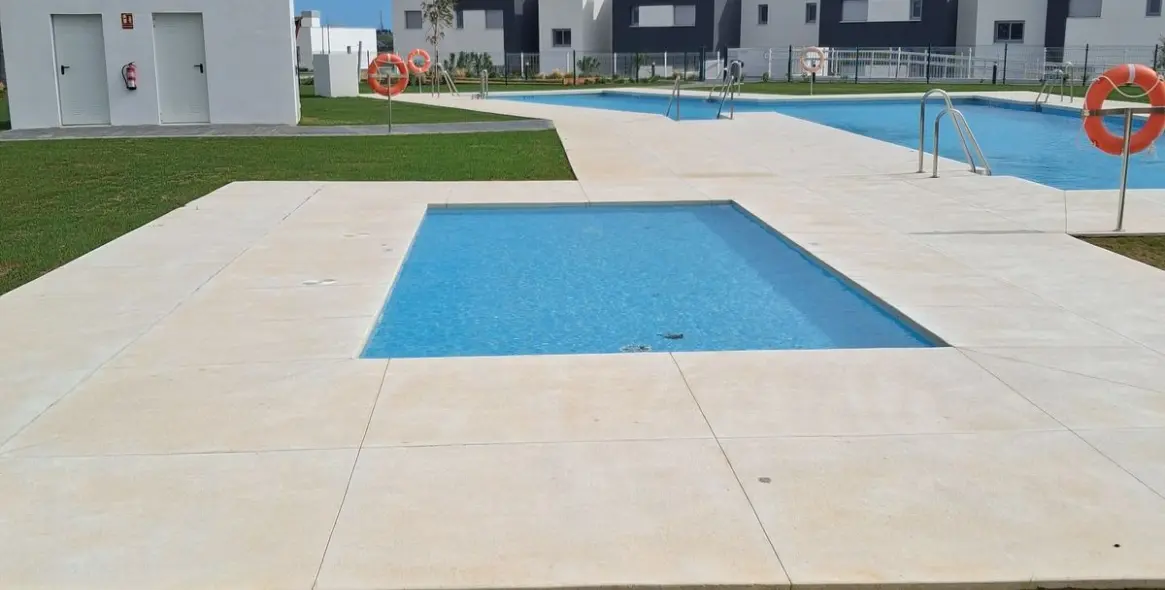 Sale of ground floor apartment in Valle Romano 13