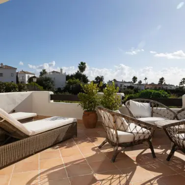 Short-term rent of townhouse in Selwo