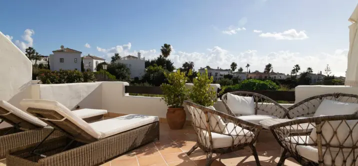 Short-term rent of townhouse in Selwo 1