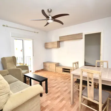 Продажа апартаментов на среднем этаже в Marbella