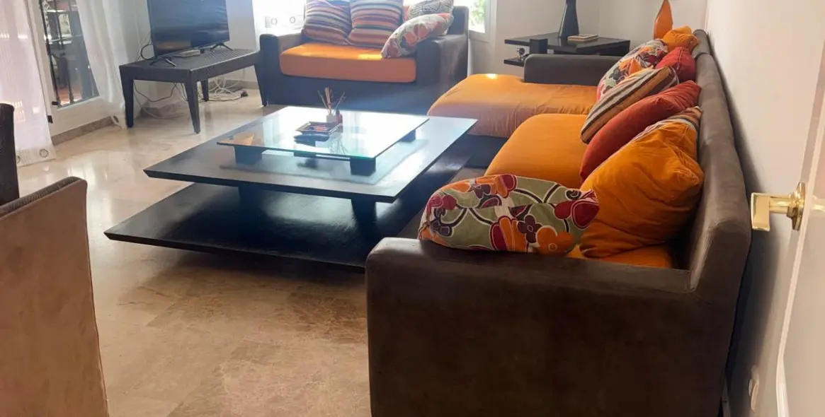 Sale of ground floor apartment in Nueva Andalucía 1