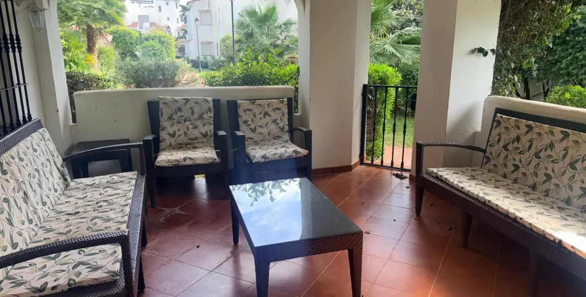 Sale of ground floor apartment in Nueva Andalucía 10