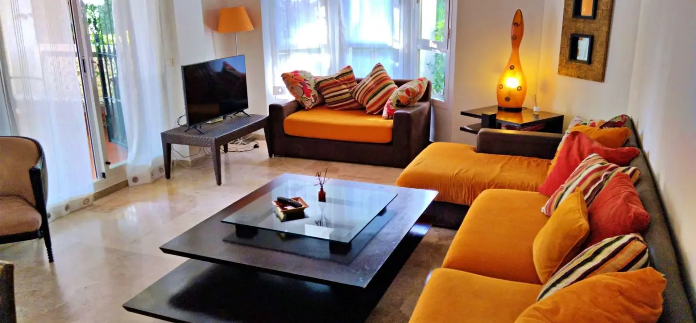 Sale of ground floor apartment in Nueva Andalucía 1