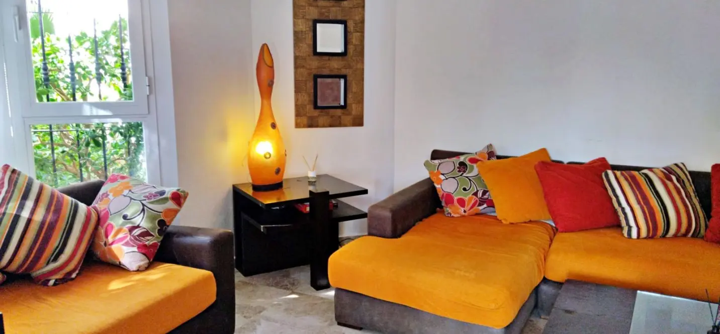 Sale of ground floor apartment in Nueva Andalucía 2