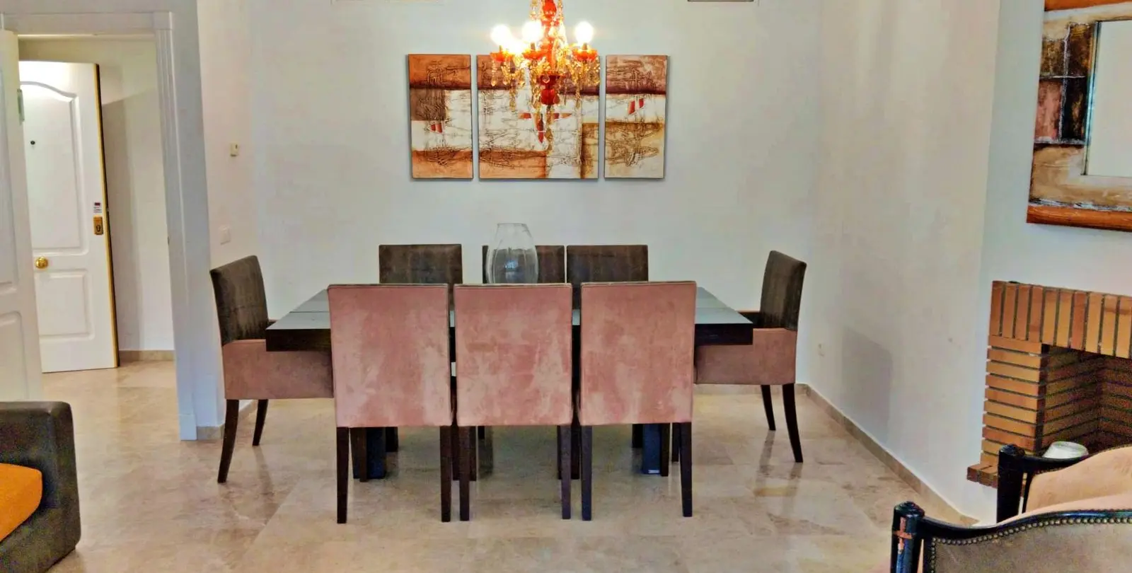 Sale of ground floor apartment in Nueva Andalucía 4