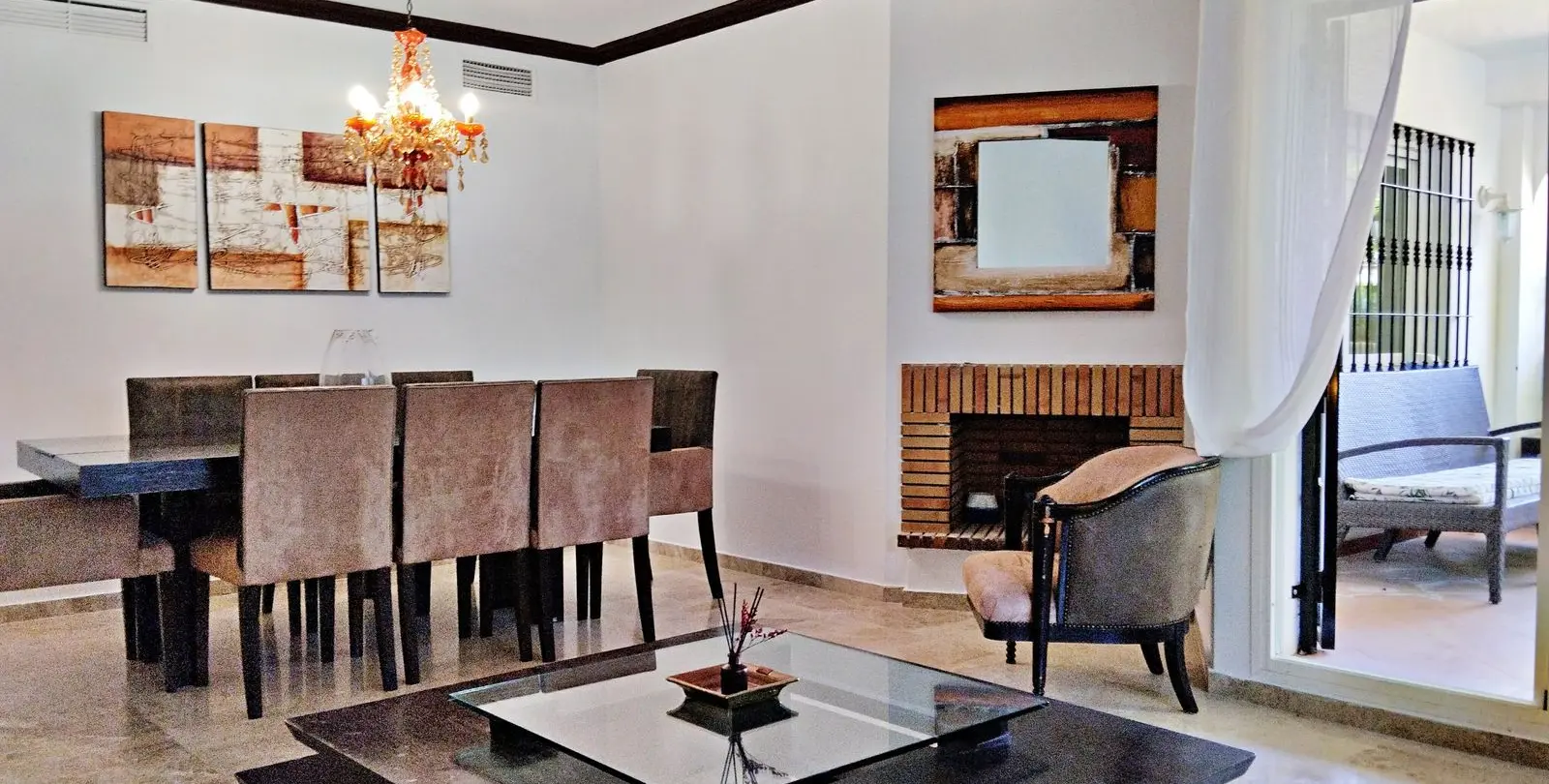 Sale of ground floor apartment in Nueva Andalucía 11