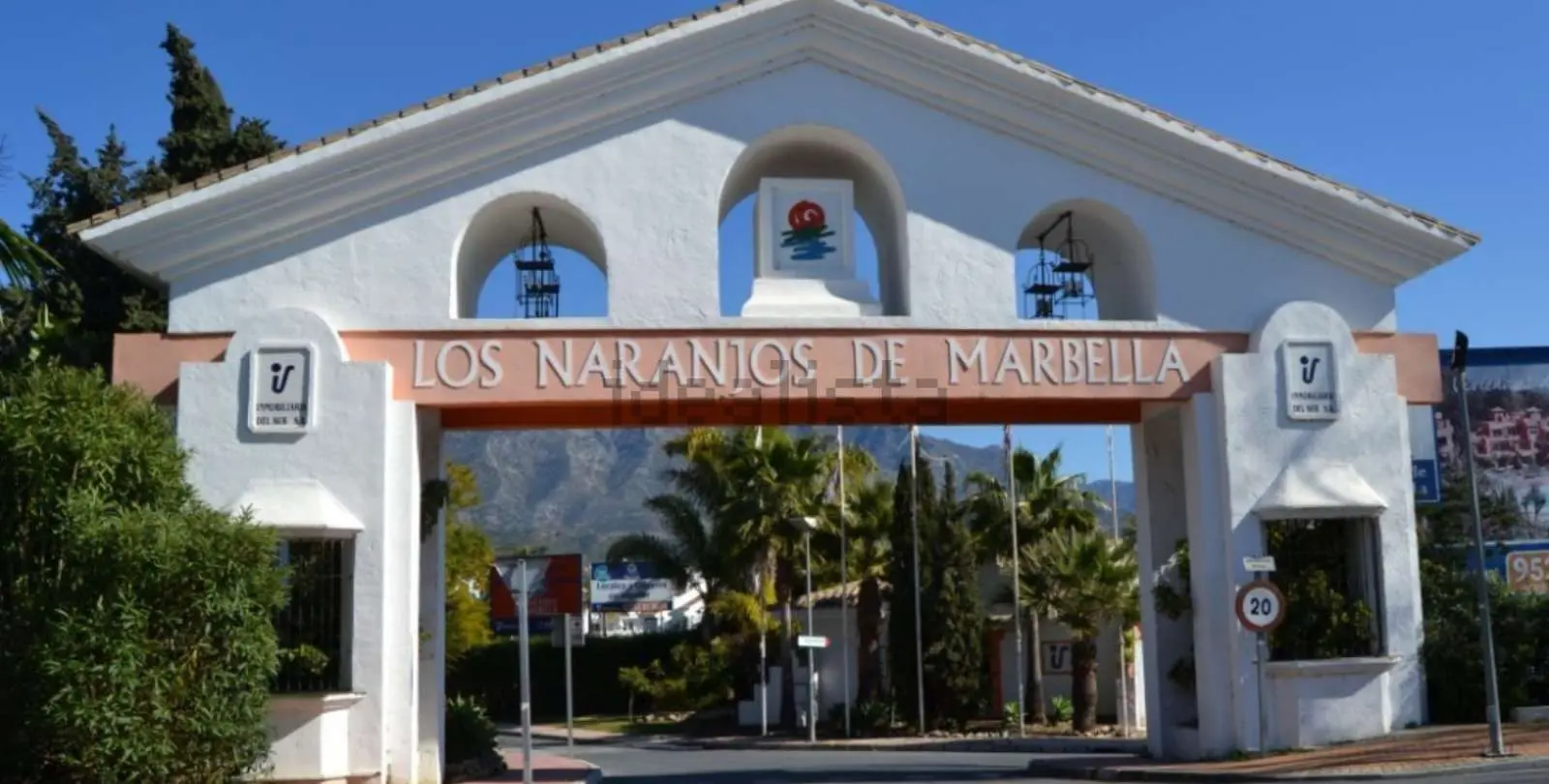 Sale of ground floor apartment in Nueva Andalucía 18