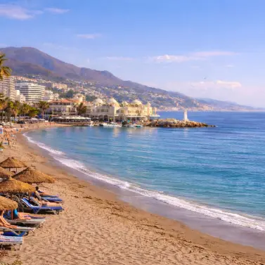 Venta de apartamento en planta media en Benalmadena