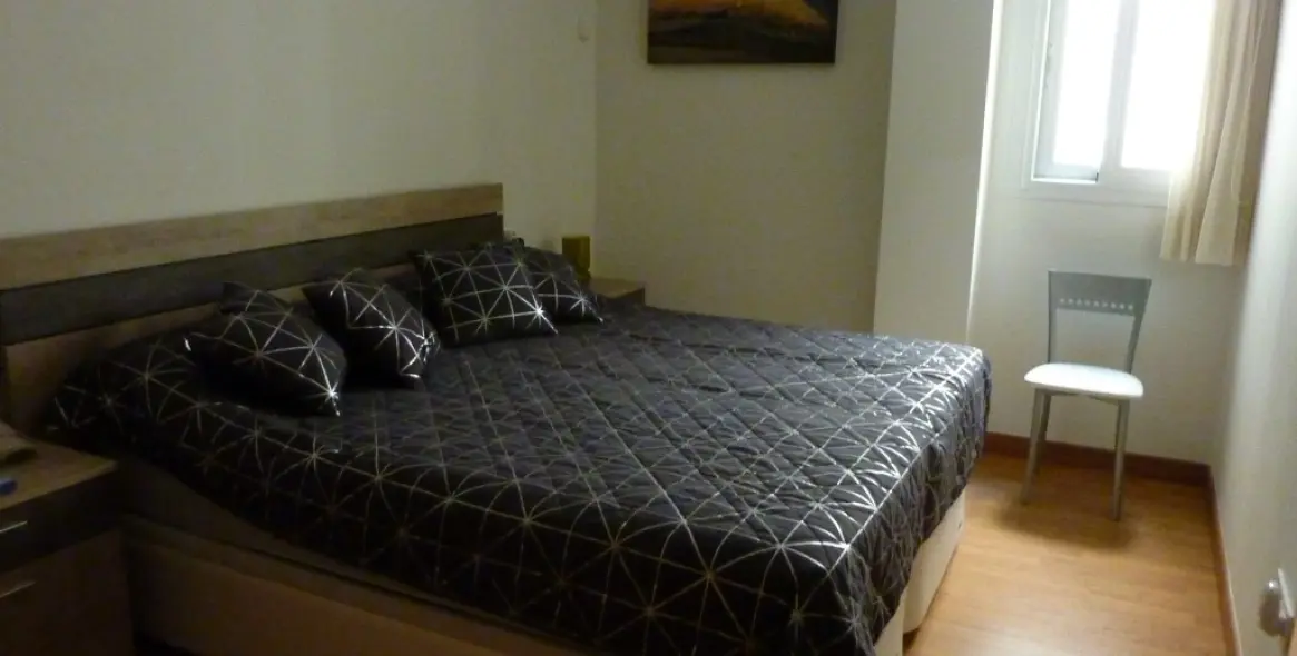 Sale of middle floor apartment in Benalmadena 2