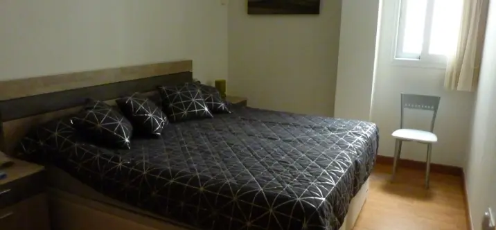 Sale of middle floor apartment in Benalmadena 1