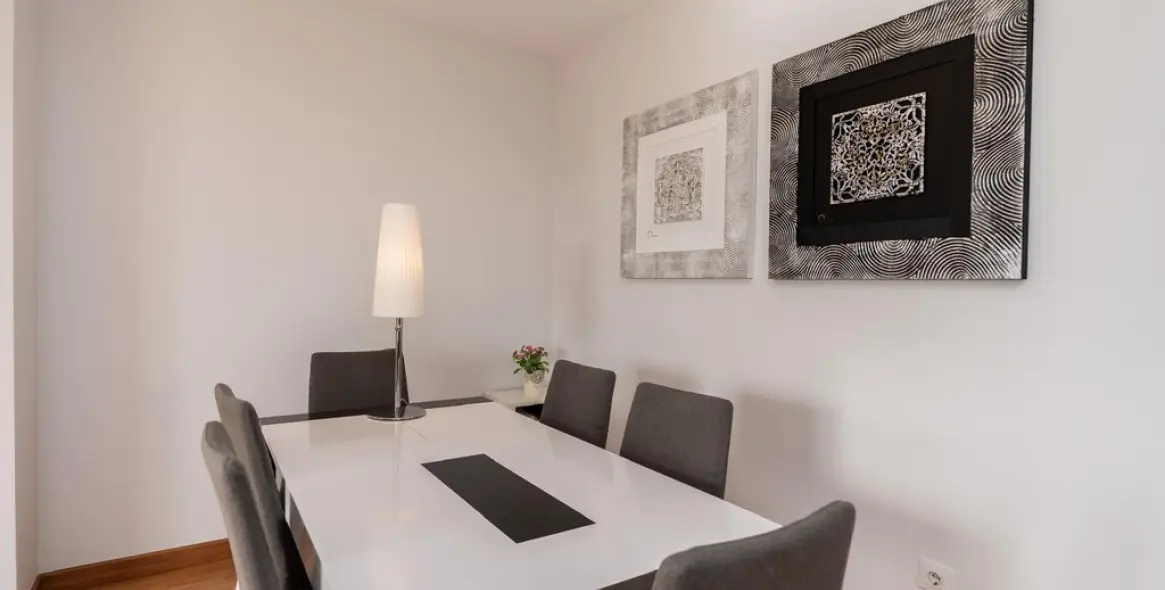 Sale of middle floor apartment in Benalmadena 9