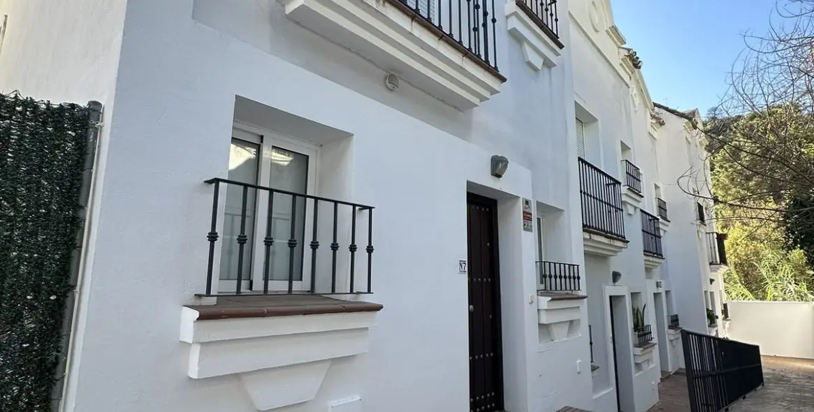 Долгосрочная аренда таунхауса в Benahavís 2