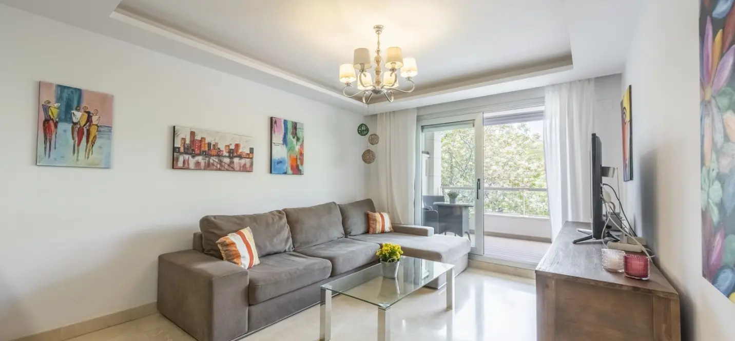 Продажа апартаментов на среднем этаже в San Pedro de Alcántara 4