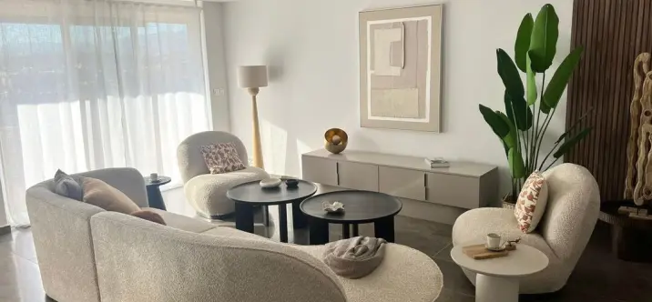 Продажа апартаментов на среднем этаже в Fuengirola 1